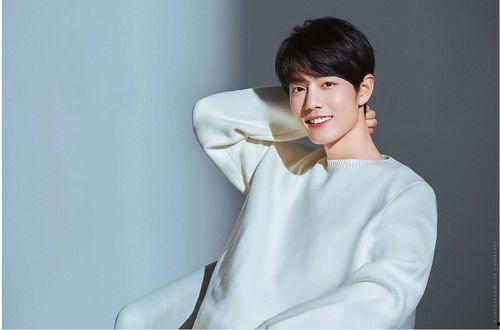 狗仔爆料杨紫肖战假后肖战发视频,杨紫肖战假戏真做?肖战视频回应引发热议 第2张 狗仔爆料杨紫肖战假后肖战发视频,杨紫肖战假戏真做?肖战视频回应引发热议 第2张