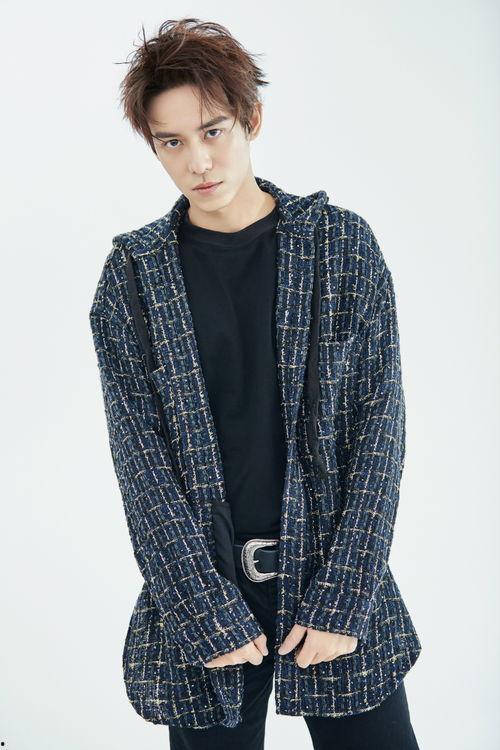 陈楚河最新爆料,娱乐圈背后的惊人真相 第1张 陈楚河最新爆料,娱乐圈背后的惊人真相 第1张